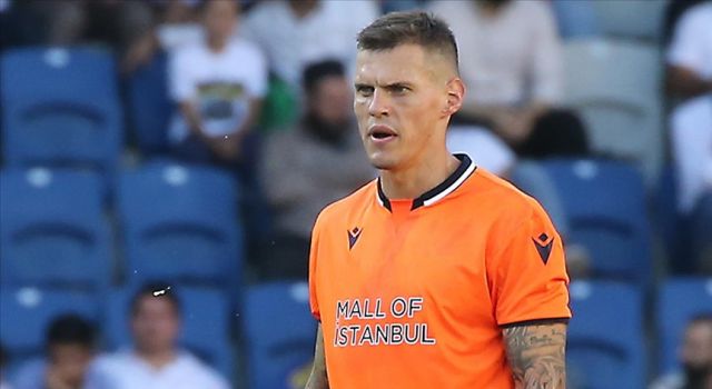 Medipol Başakşehirli futbolcu Skrtel ameliyat edildi