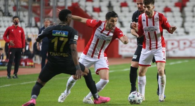 Antalyaspor sahasında Malatyaspor ile berabere kaldı