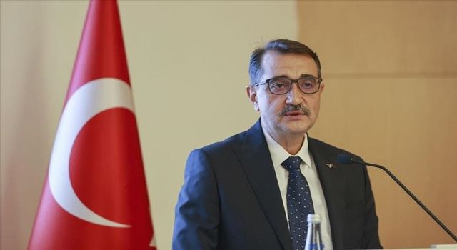 Azerbaycan'la 11 milyar metreküplük ilave doğal gaz ticaret anlaşması yapıldı