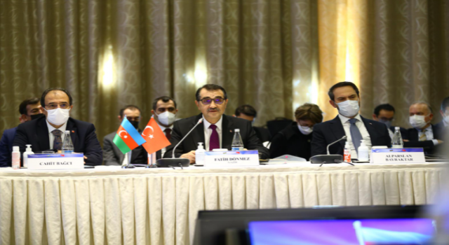 Azerbaycan ile 5 Enerji Anlaşması İmzalandı