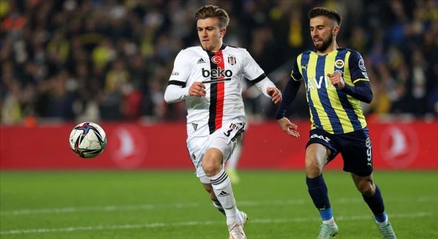 Fenerbahçe ile Beşiktaş 2-2 berabere kaldı