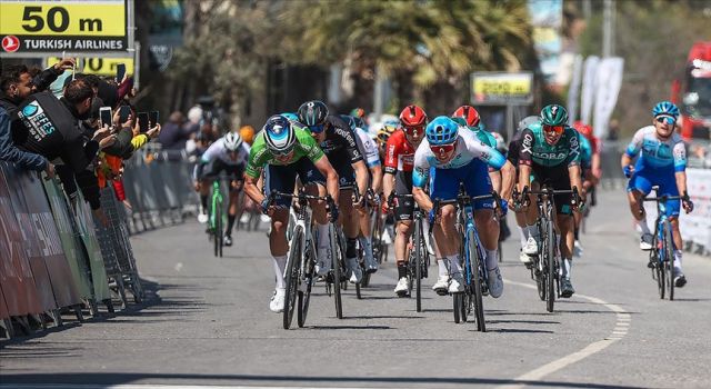 57. Cumhurbaşkanlığı Türkiye Bisiklet Turu'nun ikinci etabını Avustralyalı bisikletçi Groves kazandı