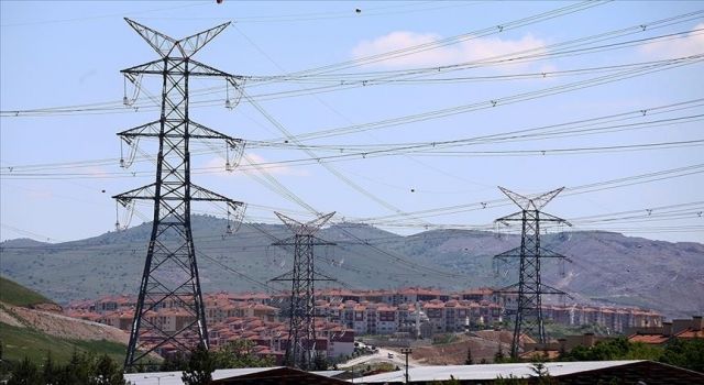 Türkiye'nin elektrik tüketimi martta yüzde 3,4 arttı