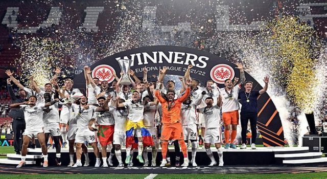 UEFA Avrupa Ligi'nde Eintracht Frankfurt şampiyon oldu