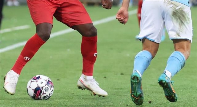 Süper Lig kulüpleri, transfer döneminde 237 futbolcu aldı
