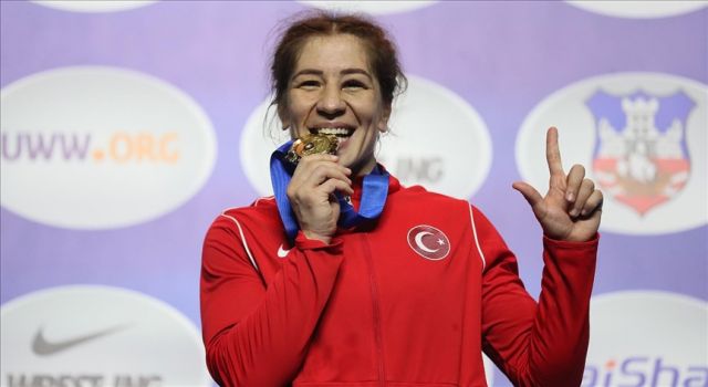 Yasemin Adar Yiğit ikinci kez dünya şampiyonu