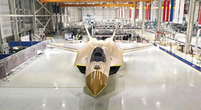 Milli Muharip Uçak 2023'ün sonlarında uçacak