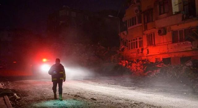 Depremzedelerden yeni aboneliklerinde güvence bedeli alınmayacak