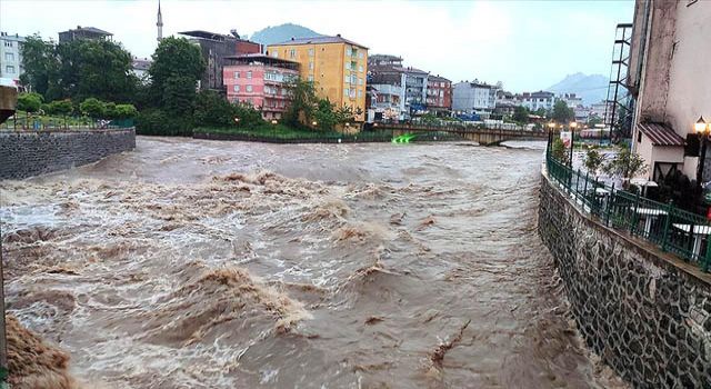 Orta ve Doğu Karadeniz için Kuvvetli yağışa dikkat