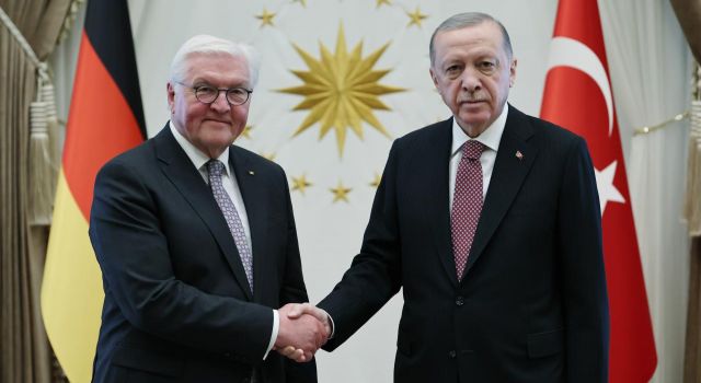 Cumhurbaşkanı Erdoğan, Alman mevkidaşına tarihi hediye