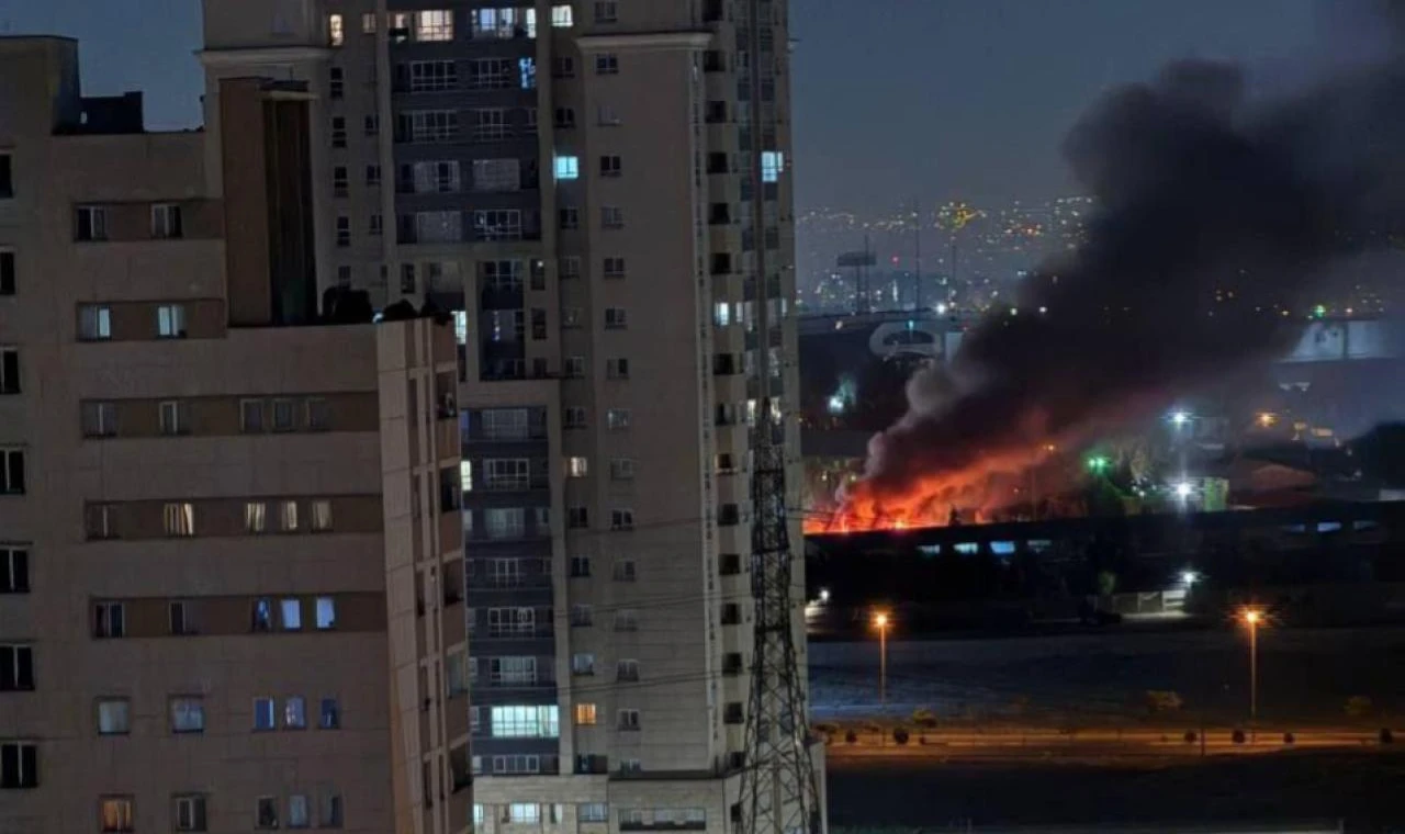 Terör devleti israil İran'a saldırdı