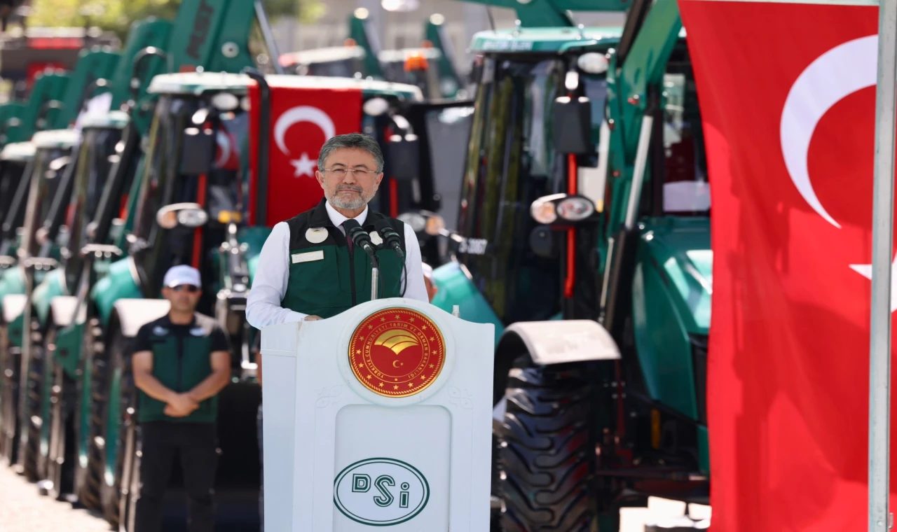 DSİ envanterine 50 yeni iş makinesi
