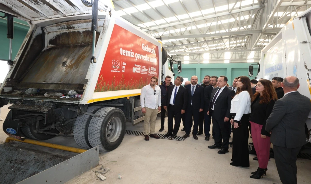 Katı atıktan ayda 45 bin kilometre tasarruf