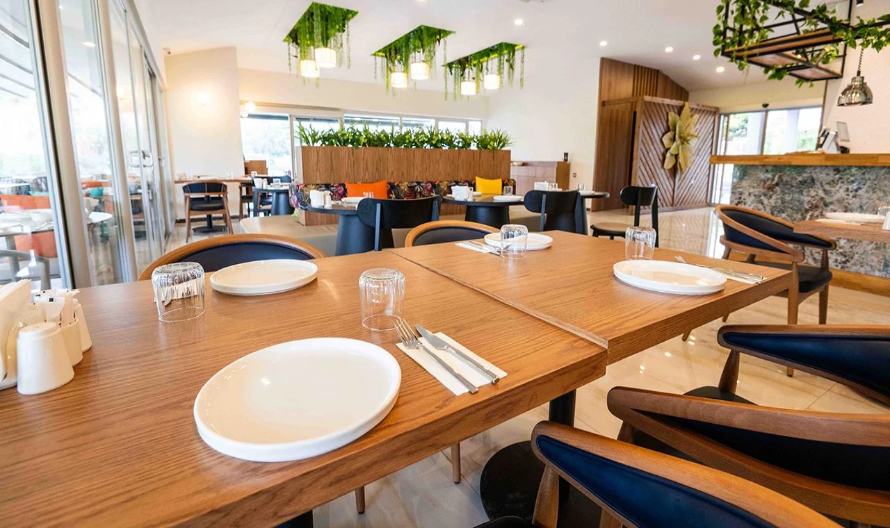 Zorunlu servis ve masa ücretleri kaldırılıyor