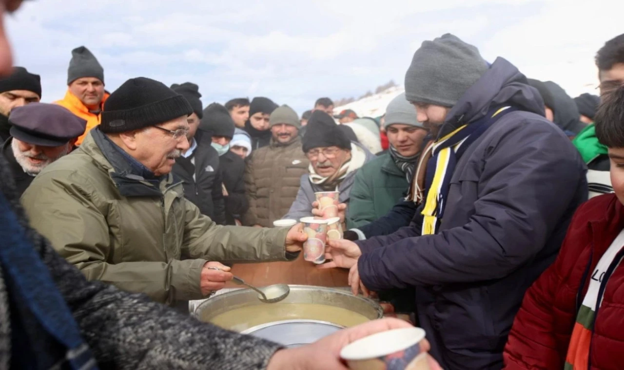 1700 rakımda kar festivali coşkusu
