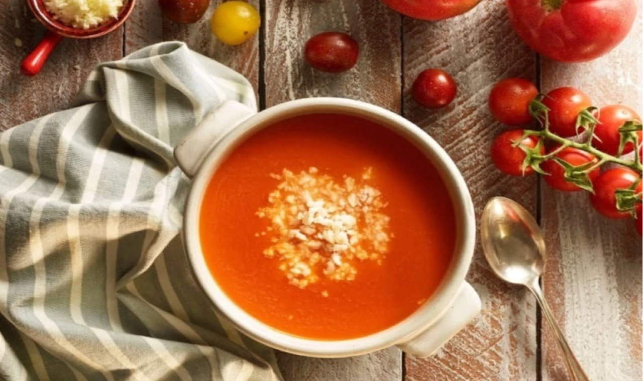 Hazır çorba uyarısı: Tuz ve proteine dikkat edilmeli