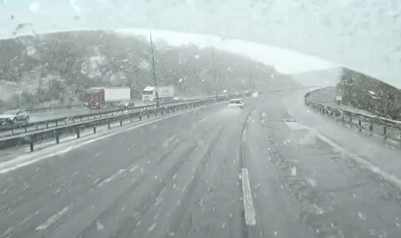 Ankara-Bolu hattında kar mesaisi