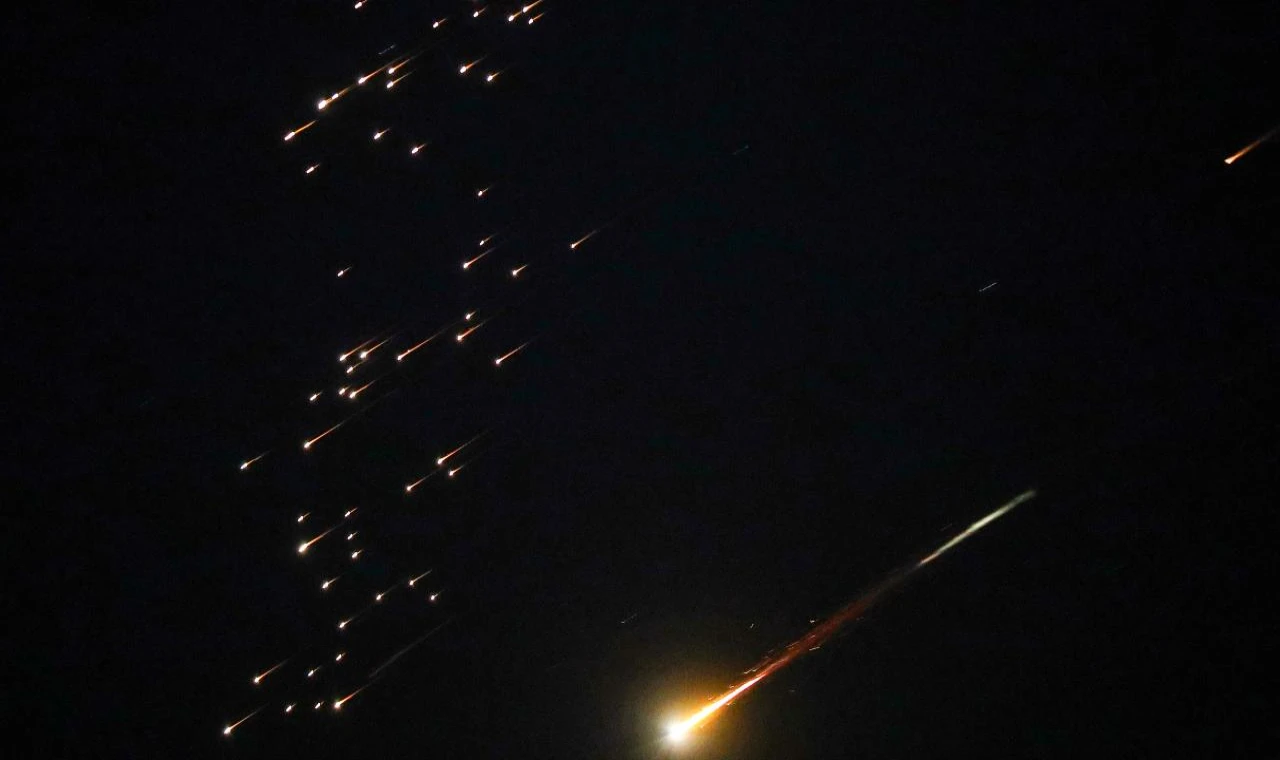 İsrail erken uyarı sisteminin çalışmasını garanti edemeyeceği itiraf etti