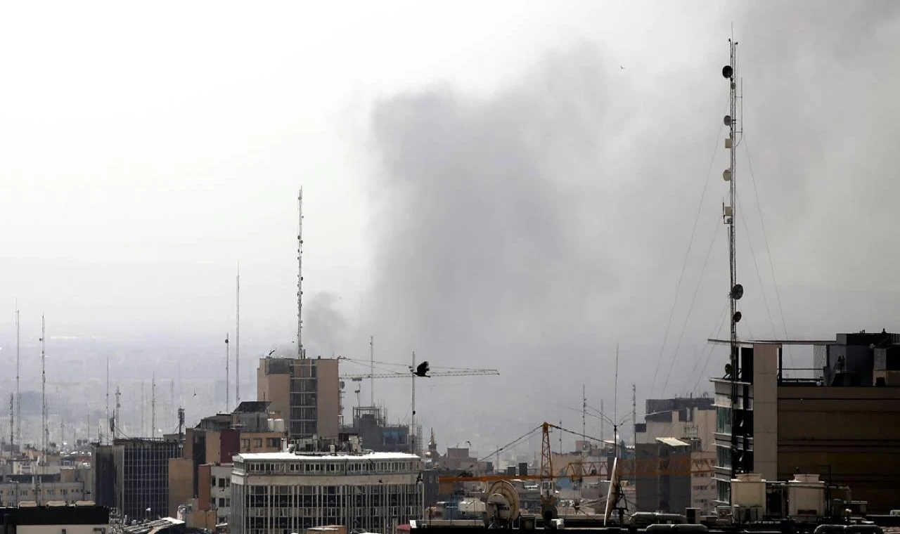 Tahran'da yeni saldırı dalgası