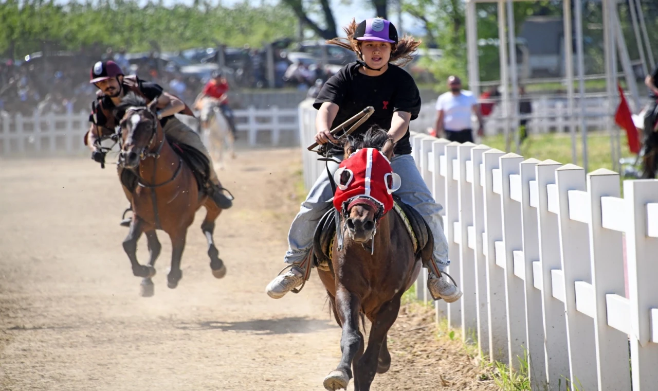Bursa’nın Fethi’nin 700’üncü yılında Rahvan At Yarışları heyecanı