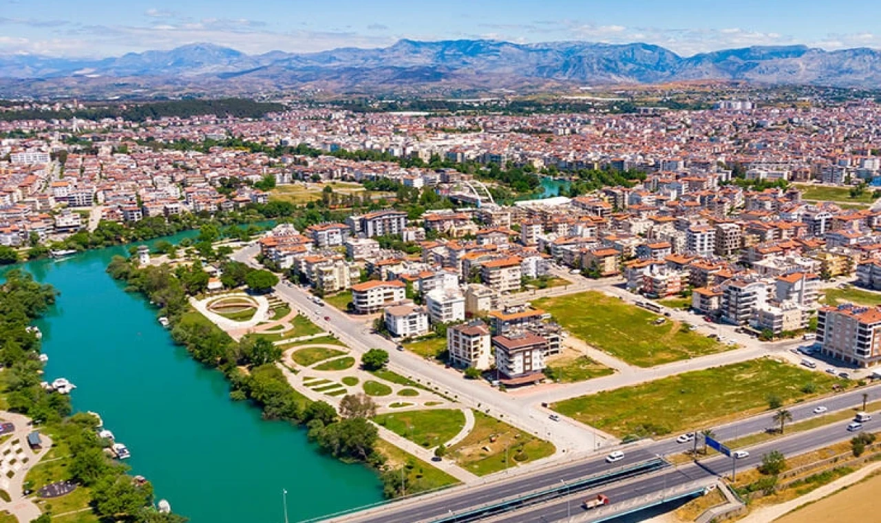 Manavgat ve Side yatırımcıların gözdesi...