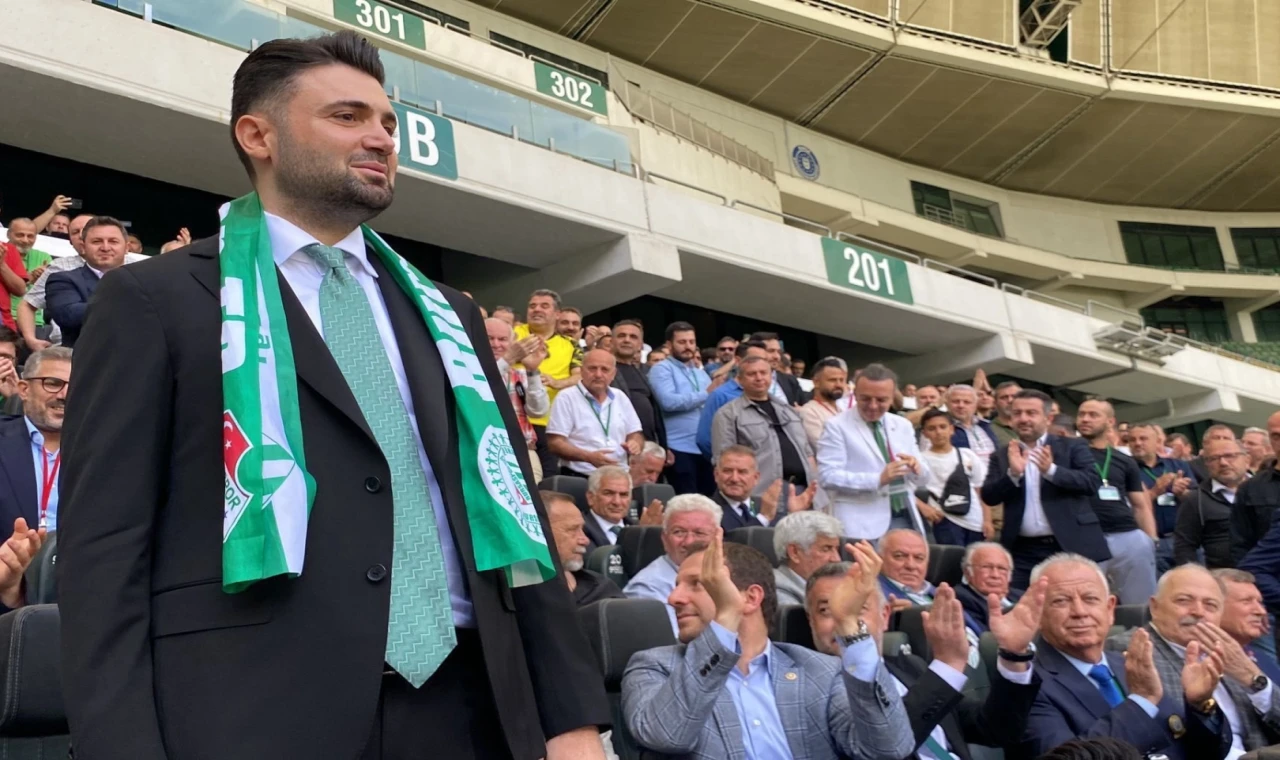 Bursaspor’da 2 yılda 1,6 milyar TL’lik borç kapatıldı