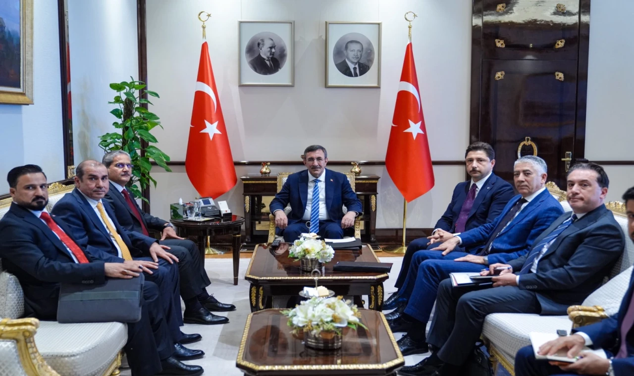 Cevdet Yılmaz, Irak Heyetini kabul etti