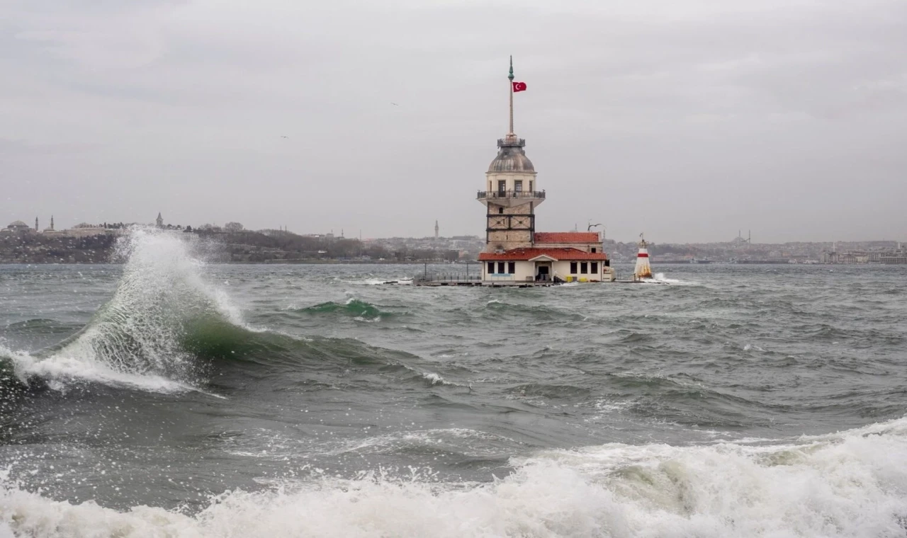 Meteoroloji’den kuvvetli yağış ve fırtına uyarısı