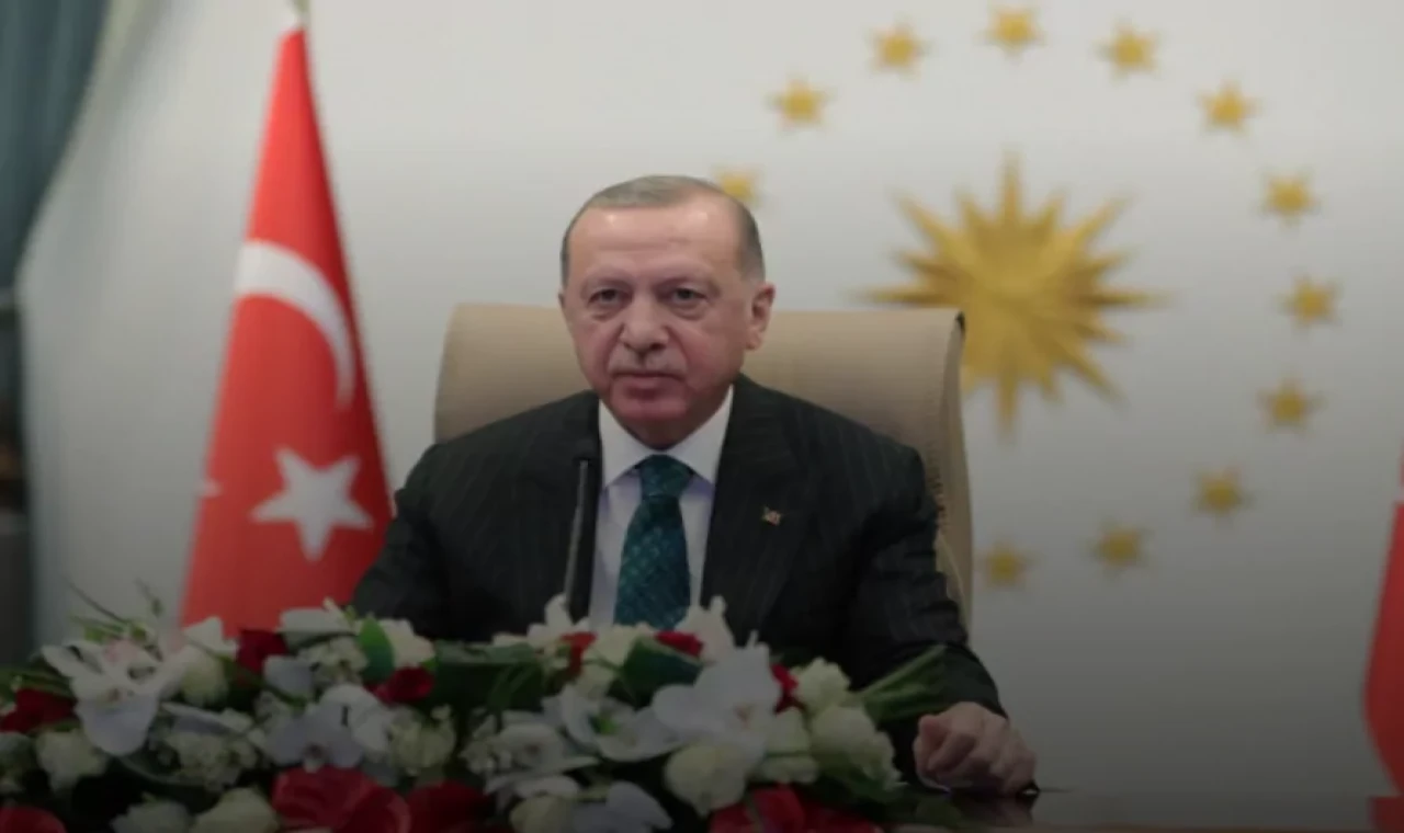 Cumhurbaşkanı Erdoğan’dan 11 öğrenci için geçmiş olsun mesajı