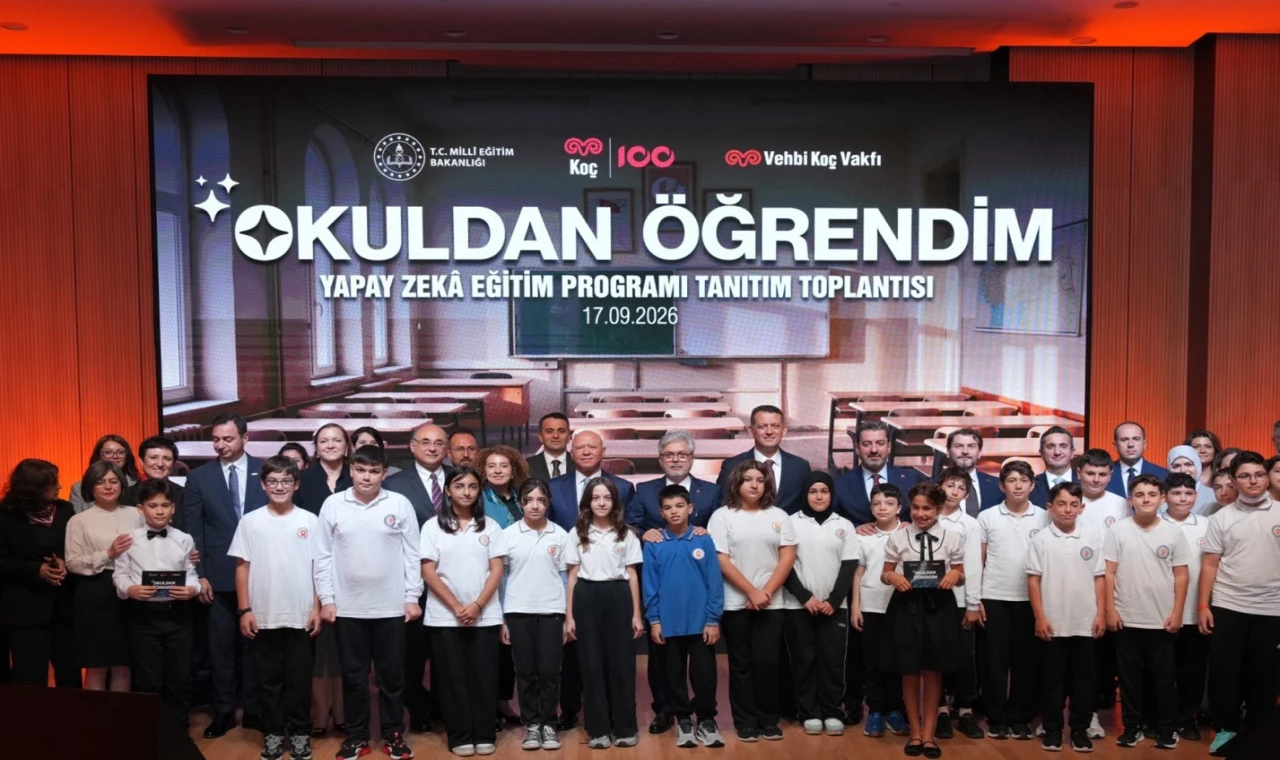 Ortaokul öğrencileri için yapay zekâ eğitim programı tanıtıldı