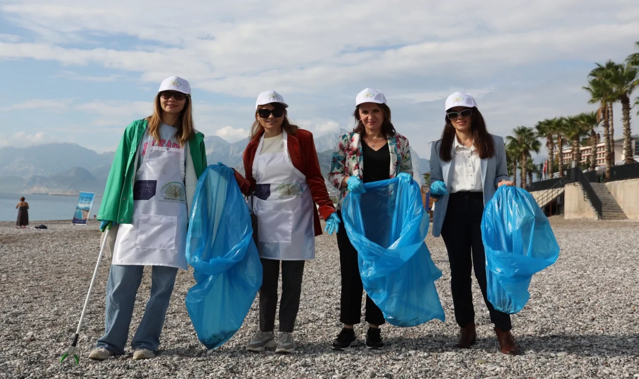 Antalya’da Konyaaltı sahillerinde plastik atıklara karşı yeni proje