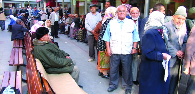 Emeklilere müjde! 20 konuda başlatıldı