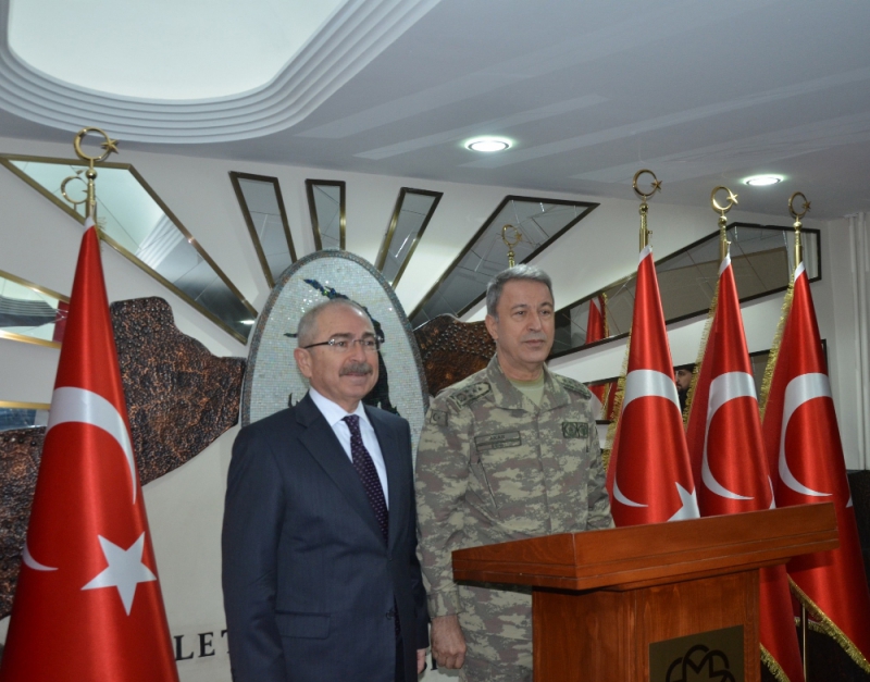 Hulusi Akar Mardin'de