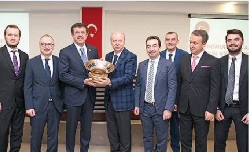 LED AYDINLATMADA YERLİ ÜRETİME ZEYBEKCİ’DEN DESTEK