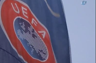 UEFA Şampiyonlar Ligi'nde Format Değişti! Maçlar Kaçta Başlayacak?