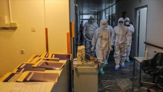 Dünyada Kovid-19 vaka sayısı 81 milyonu geçti