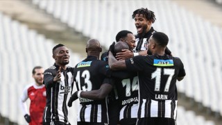 Beşiktaş yenilmezlik serisini sürdürdü
