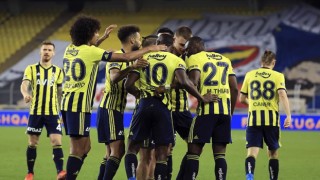 Fenerbahçe zirve takibini sürdürdü