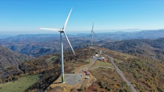 Türkiye'de geçen yıl yenilenebilir enerjiye yaklaşık 7 milyar dolar yatırım yapıldı