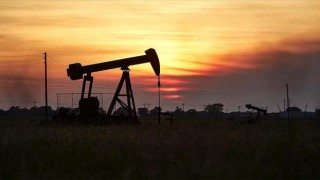 IEA: Küresel petrol talebi 2021'de günlük 5,4 milyon varil artacak