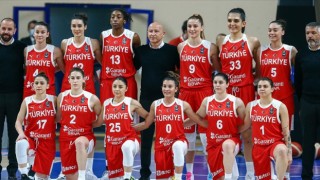 Türkiye galibiyetle grubu ikinci sırada tamamlamayı garantiledi