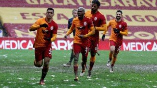 Galatasaray, Kasımpaşa karşısında zorlansa da liderliği bırakmadı