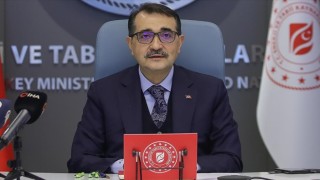 Bakan Dönmez: Enerji piyasasında daha rekabetçi bir ortam oluşturmaya çalışıyoruz