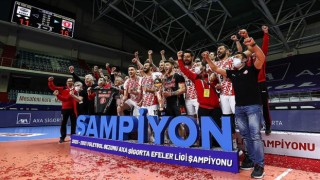 Voleybolda AXA Sigorta Efeler Ligi play-off final serisinde Ziraat Bankkart şampiyon oldu