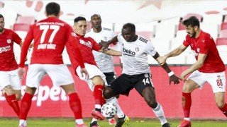 Lider Beşiktaş'a 'Yiğido' engeli