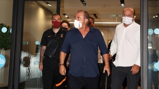 Yunanistan'da PCR testleri kabul edilmeyen ve kaba davranışlara maruz kalan Galatasaray, yurda döndü