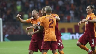 Galatasaray, UEFA Avrupa Ligi'ne 3 puanla başladı