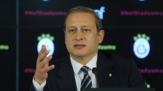 Dönemsel popülarite adına Galatasaray'ın geleceğini tehlikeye atmayacağız