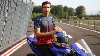 Milli motosikletçi Toprak Razgatlıoğlu'nun şampiyonluğu için geri sayım başladı