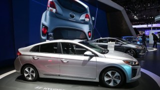 Otomotiv markaları fiyatları düşürmeye başladı